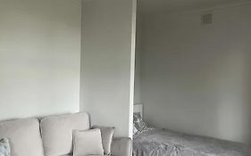 R1 Apartments